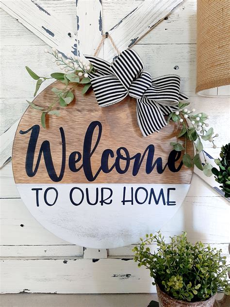 front door welcome decor|front door hanging decor ideas.